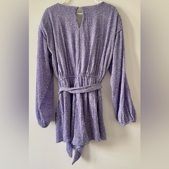 LuLu’s Weekend Charm Lilac Floral Plisse Belted Balloon Sleeve Romper Playsuit - Picture 5 of 6